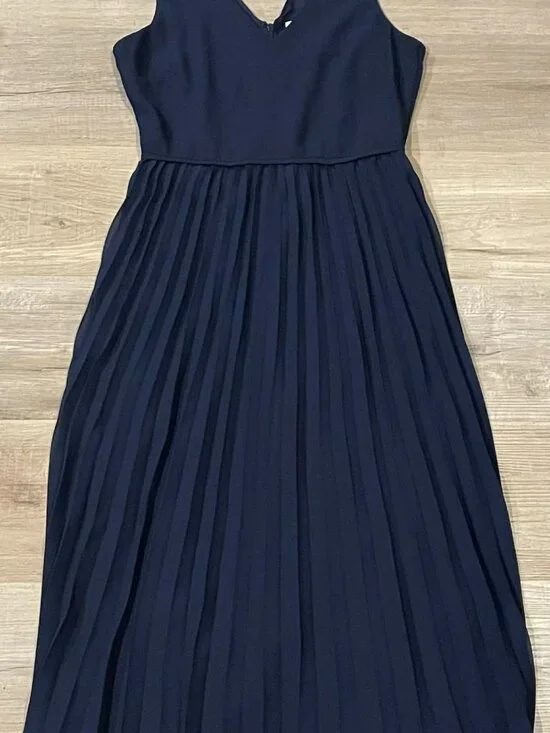 Sam Edelman pleated skirt midi dress - navy size 0 Flowy wedding guest - Picture 3 of 9